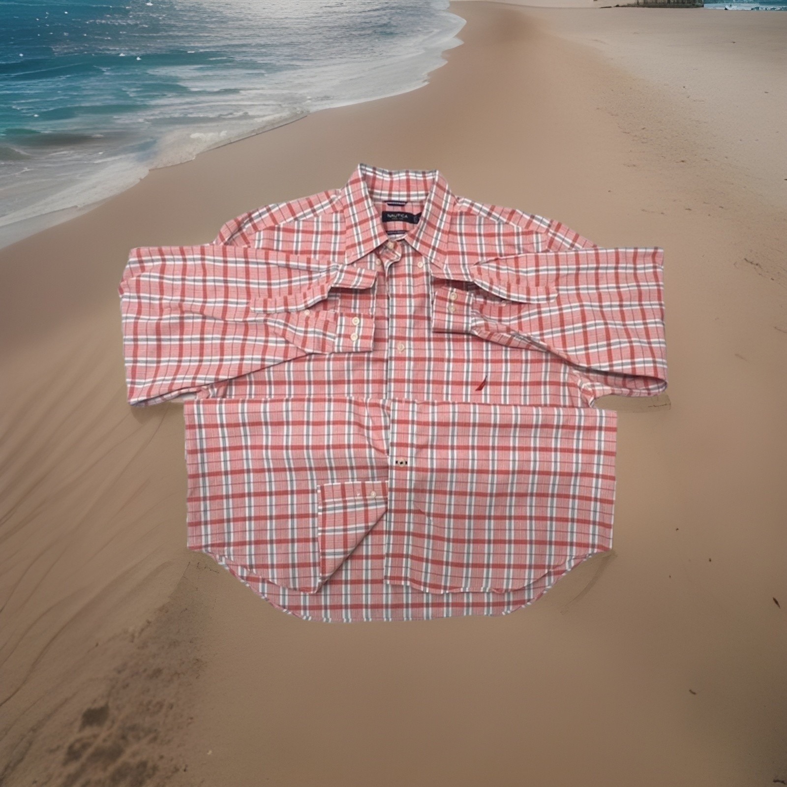Nautica Men's Wrinkle Resistant Long-Sleeve Button Down Plaid Shirt. Size Xl.
